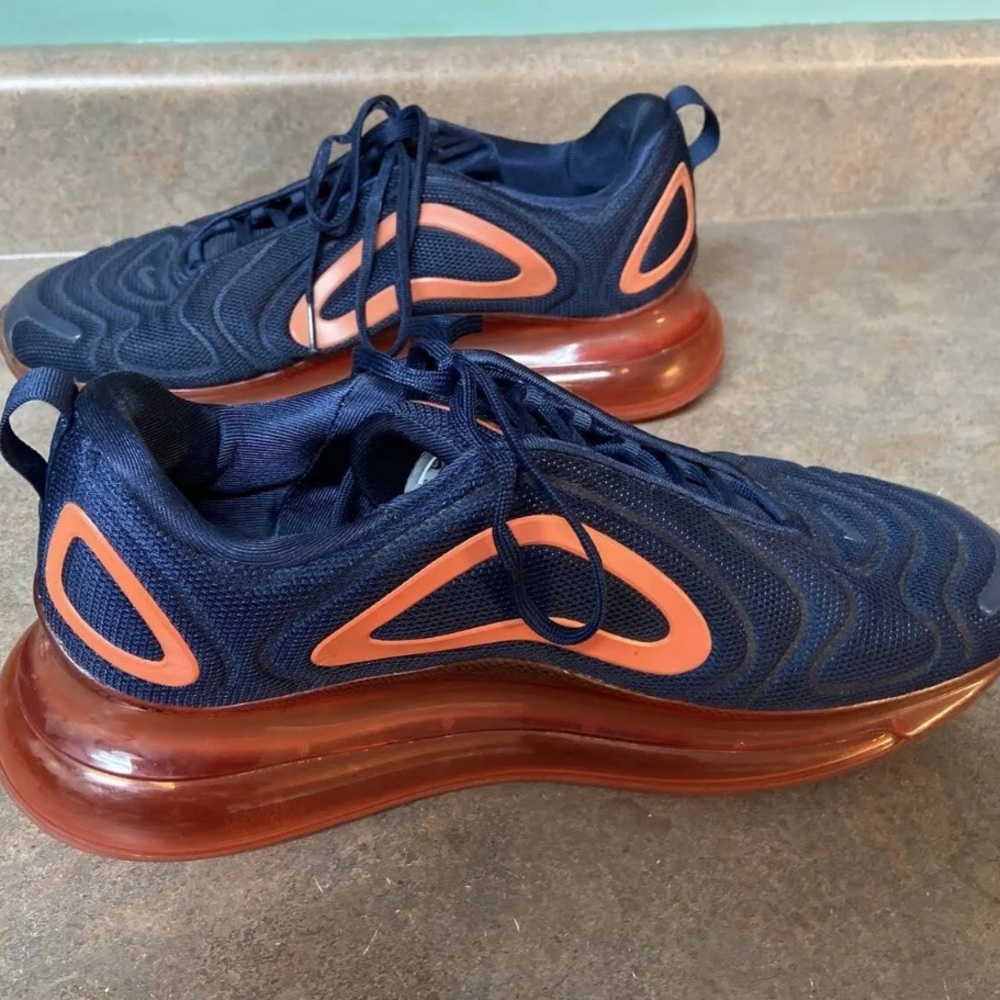 Nike Airmax 720 blue/orange lightly worn size 11